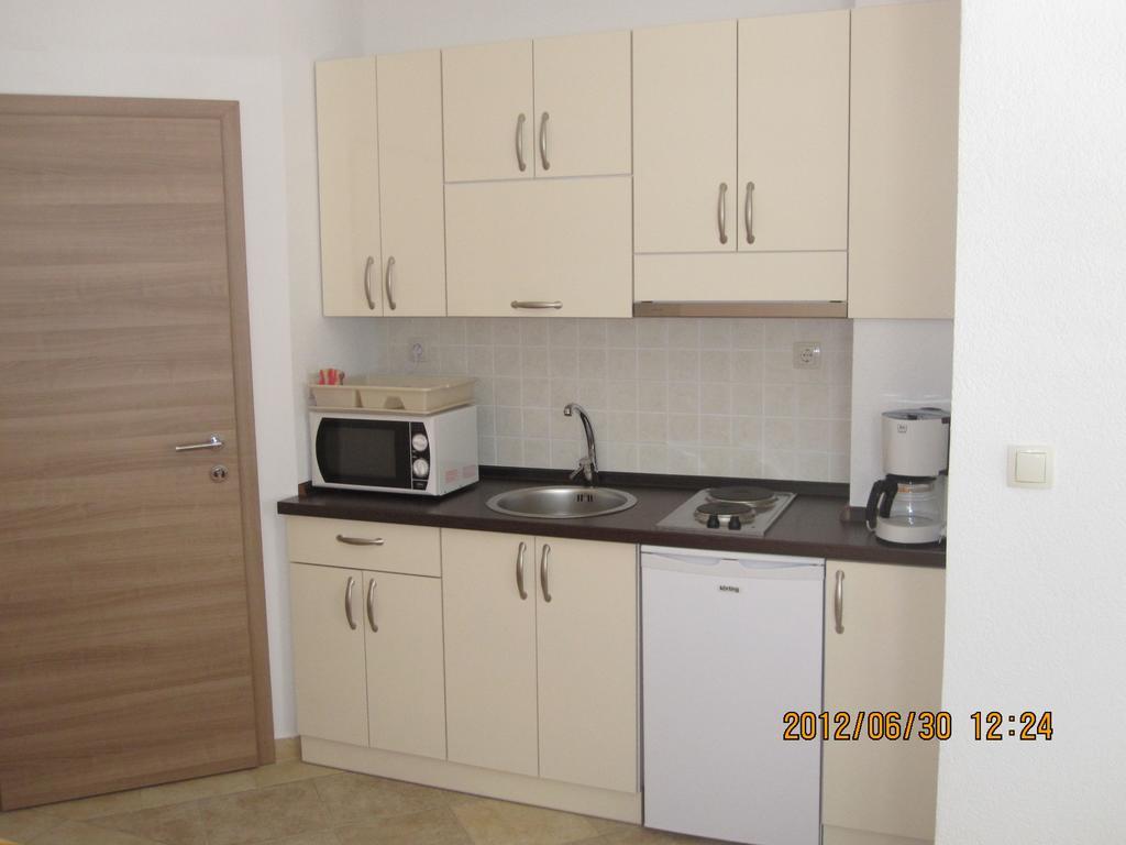 Villa Lily Novi Vinodolski Szoba fotó
